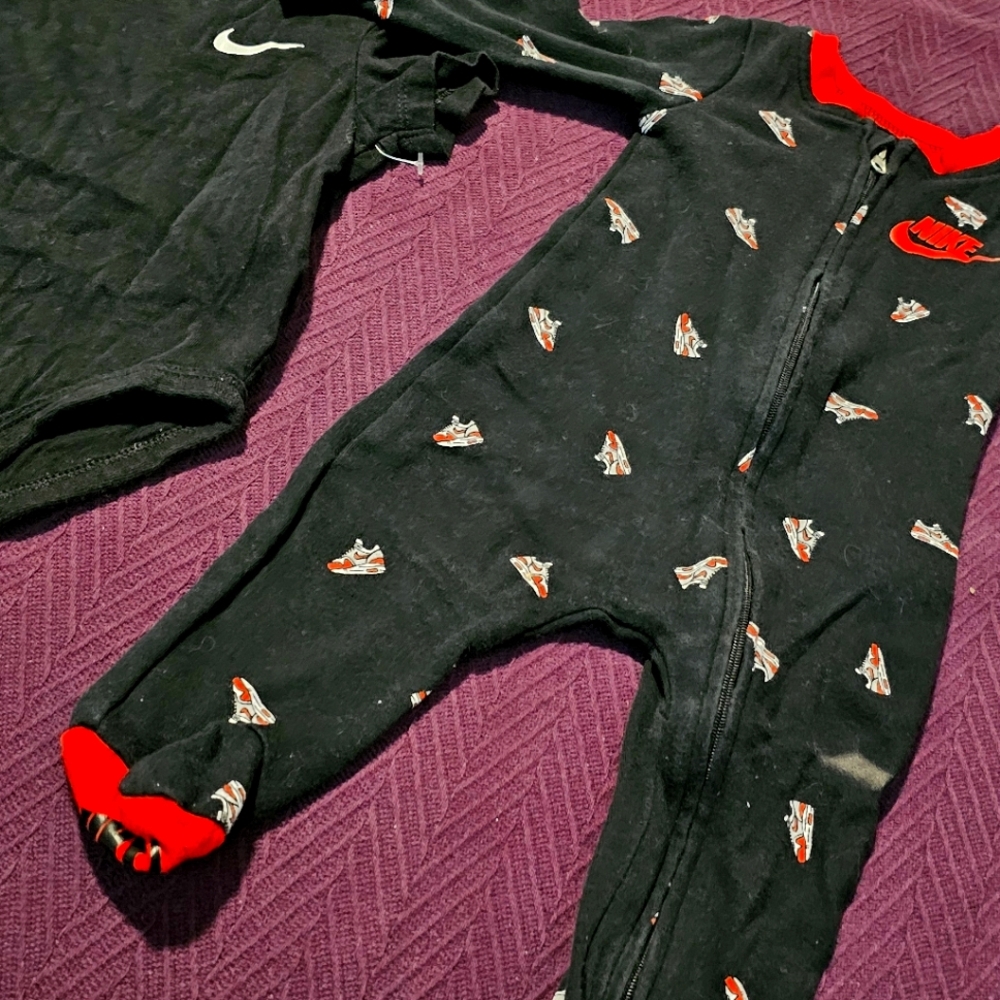 Nike infant 3 months lot